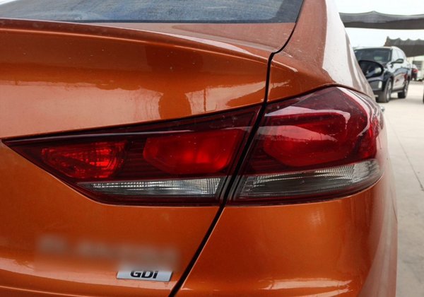 Hyundai Elantra 2016, 138500 км, за 5926 USD - фото 6