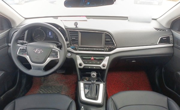 Hyundai Elantra 2016, 138500 км, за 5926 USD - фото 8