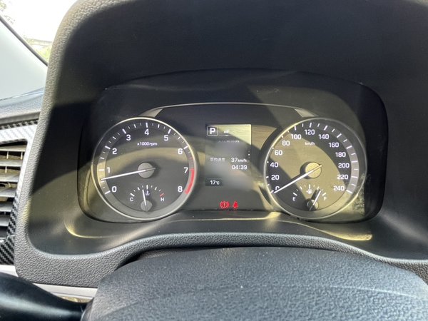 Hyundai Elantra 2016, 110900 км, за 7207 USD - фото 12