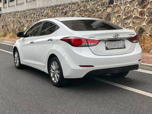 Hyundai Elantra 2016, 128300 км, за 6195 USD - фото 9