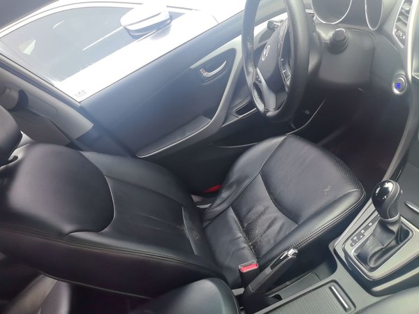 Hyundai Elantra 2016, 128300 км, за 6195 USD - фото 10