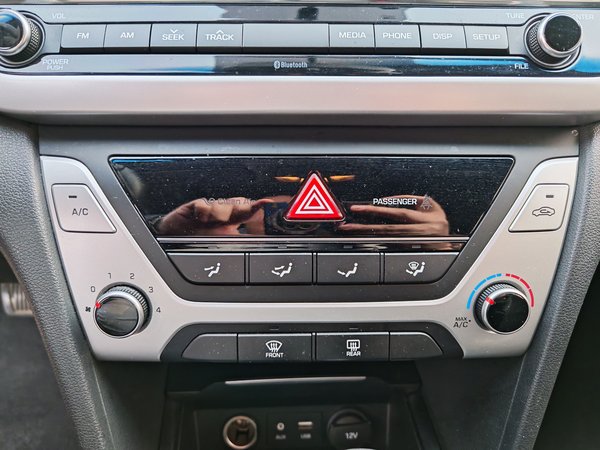 Hyundai Elantra 2016, 72100 км, за 8576 USD - фото 23