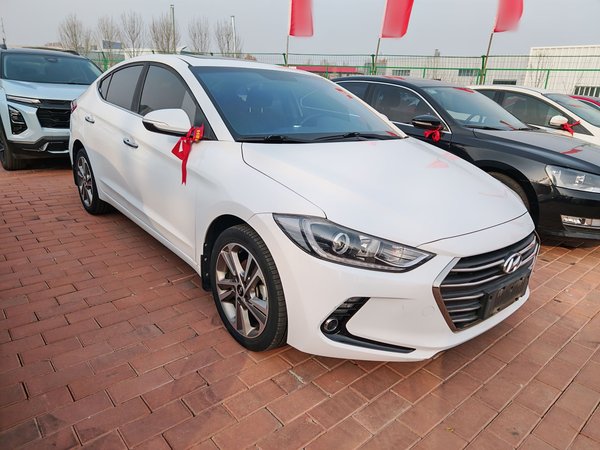 Hyundai Elantra 2016, 72100 км, за 8576 USD - фото 10