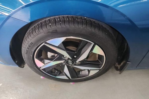 Hyundai Elantra 2021, 31000 км, за 10172 USD - фото 28