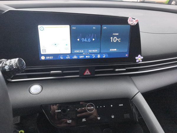 Hyundai Elantra 2021, 39100 км, за 10752 USD - фото 16