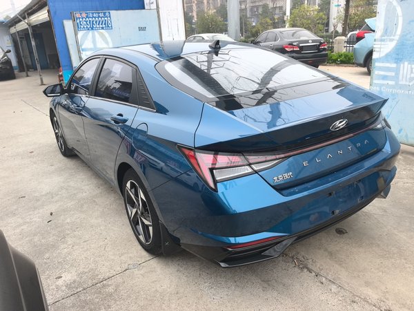 Hyundai Elantra 2021, 39100 км, за 10752 USD