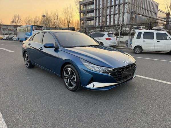 Hyundai Elantra 2021, 73300 км, за 10239 USD - фото 13