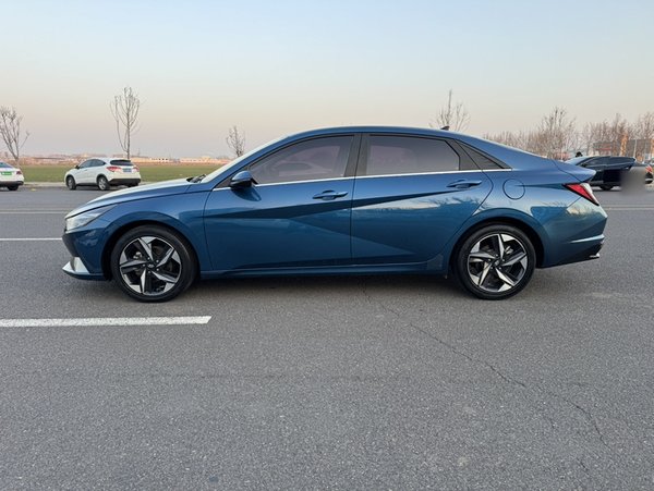 Hyundai Elantra 2021, 73300 км, за 10239 USD - фото 9