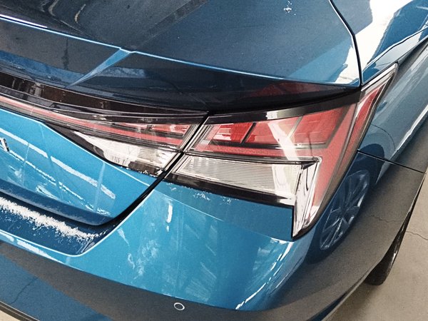 Hyundai Elantra 2021 1.5L CVT LUX Prestige Edition, 2021 года