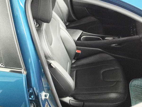 Hyundai Elantra 2021, 73300 км, за 10239 USD - фото 31