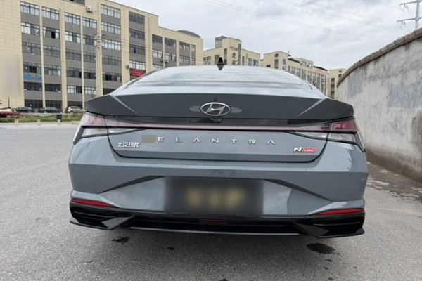 Hyundai Elantra 2021, 20900 км, за 9481 USD