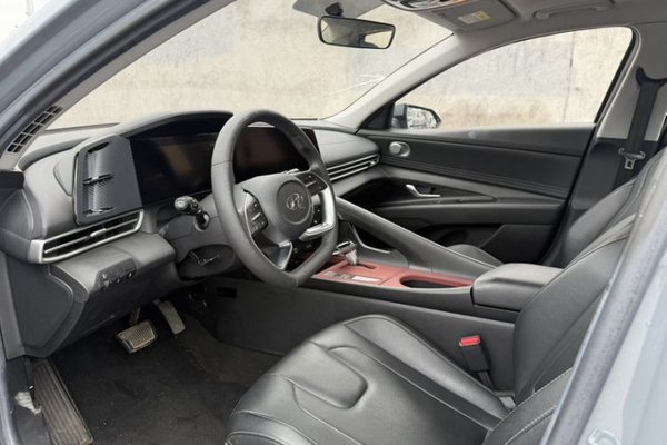 Hyundai Elantra 2021, 20900 км, за 9481 USD - фото 14