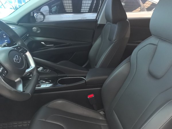 Hyundai Elantra 2021, 23900 км, за 11980 USD - фото 16