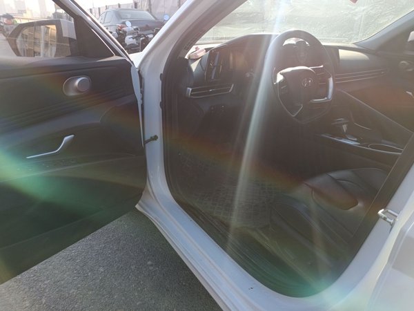 Hyundai Elantra 2021, 33400 км, за 11684 USD - фото 19