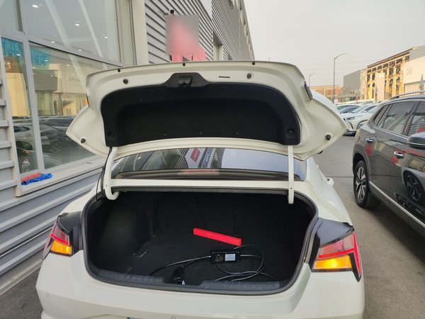 Hyundai Elantra 2021, 43000 км, за 10502 USD - фото 18