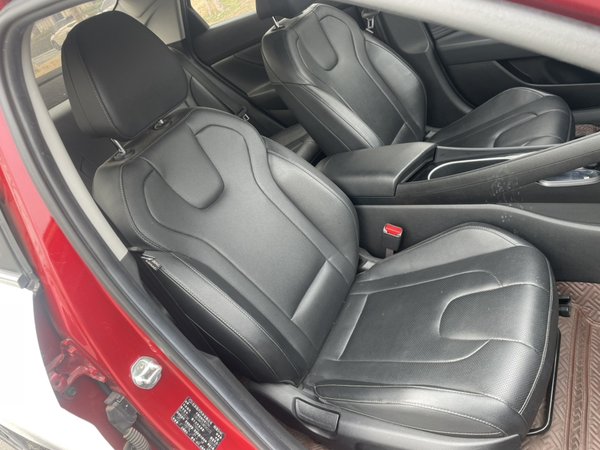 Hyundai Elantra 2021 1.5L CVT LUX Prestige Edition, 2021 года