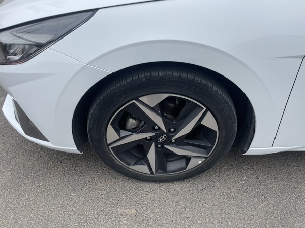 Hyundai Elantra 2021, 43300 км, за 10108 USD - фото 12