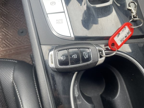 Hyundai Elantra 2021, 43300 км, за 10108 USD - фото 18