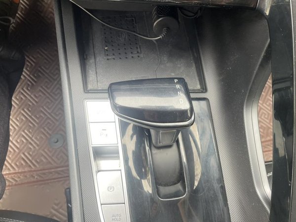 Hyundai Elantra 2021, 43300 км, за 10108 USD - фото 21