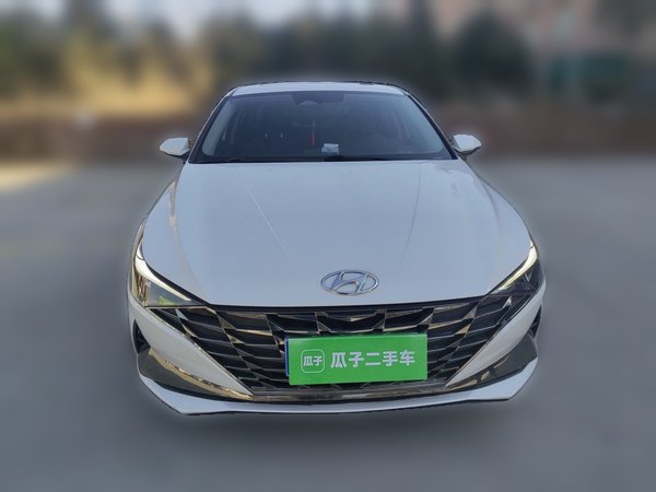 Hyundai Elantra 2021 1.5L CVT LUX Prestige Edition, 2021 года