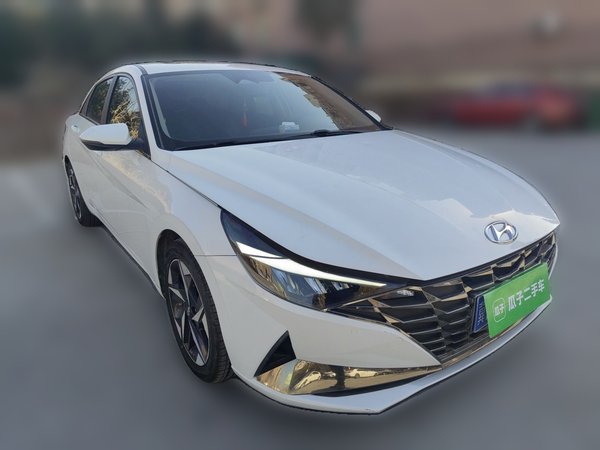 Hyundai Elantra 2021 1.5L CVT LUX Prestige Edition, 2021 года