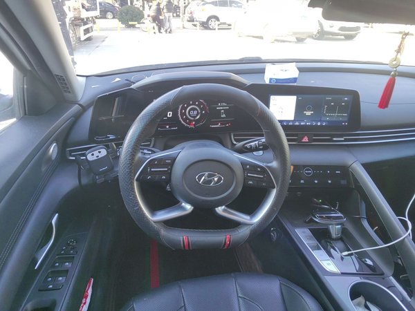 Hyundai Elantra 2021, 50900 км, за 11360 USD - фото 9