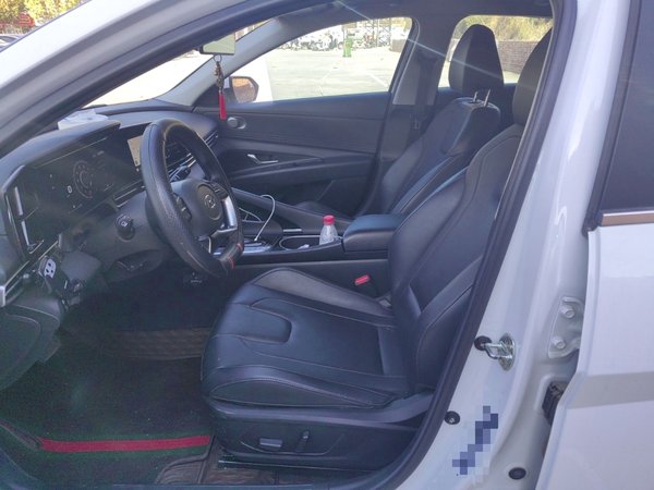 Hyundai Elantra 2021, 50900 км, за 11360 USD - фото 14