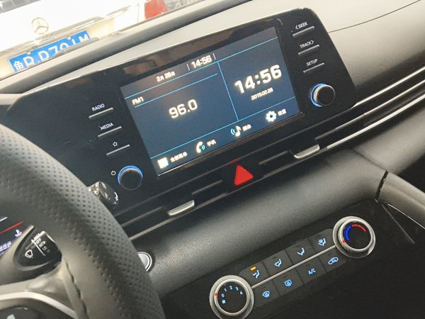 Hyundai Elantra 2021, 51600 км, за 9541 USD - фото 14