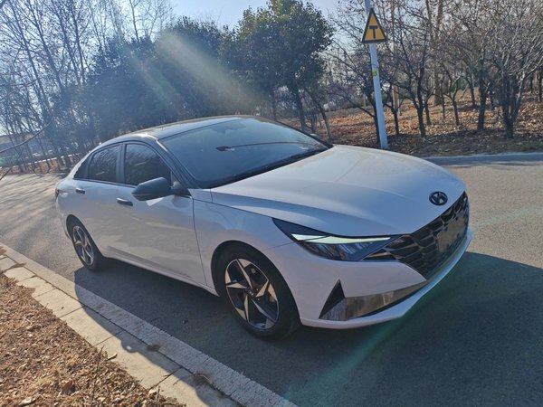 Hyundai Elantra 2021, 66500 км, за 10524 USD