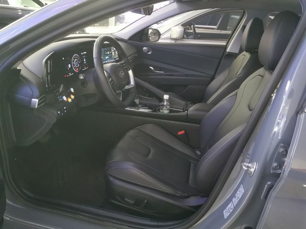 Hyundai Elantra 2022, 87000 км, за 10455 USD - фото 18