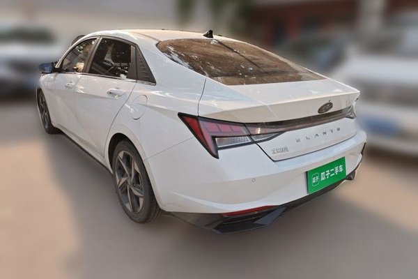 Hyundai Elantra 2022, 112300 км, за 9455 USD