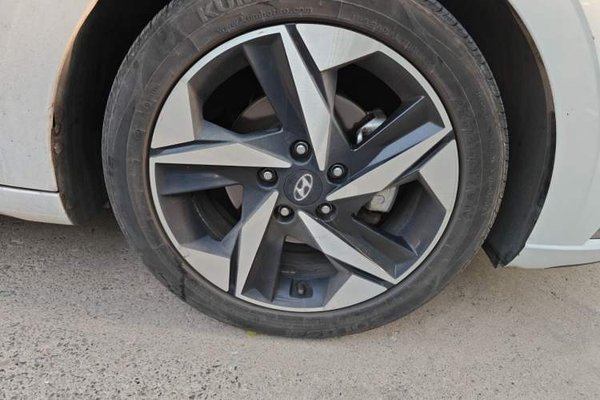 Hyundai Elantra 2022, 112300 км, за 9455 USD - фото 8