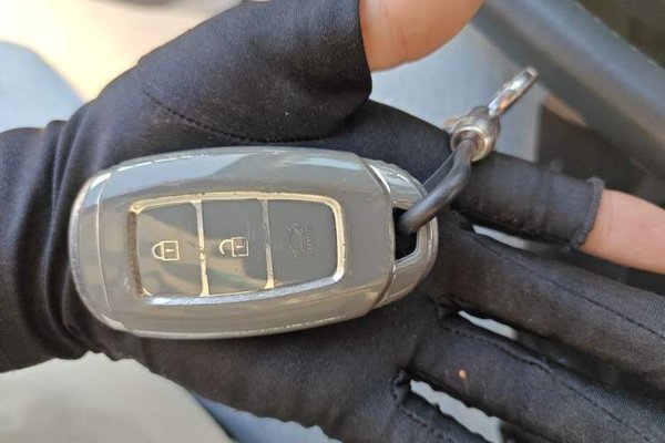 Hyundai Elantra 2022, 112300 км, за 9455 USD - фото 9