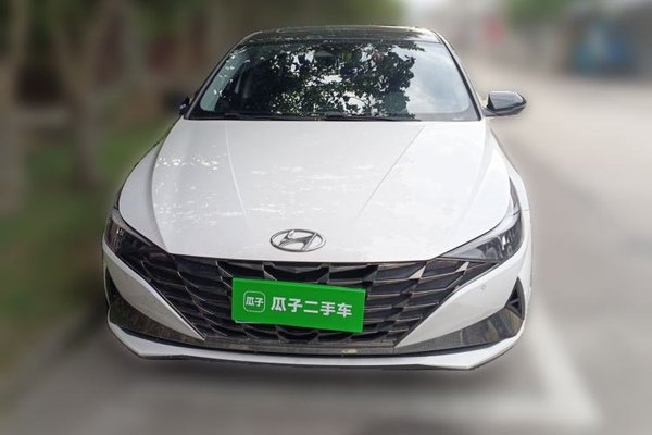 Hyundai Elantra 2022, за 13851 USD