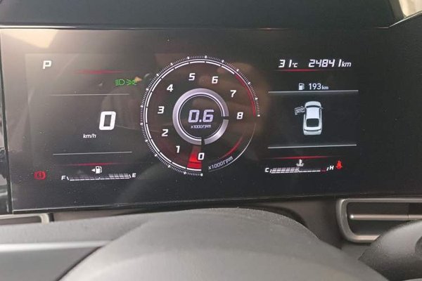 Hyundai Elantra 2022, за 13851 USD - фото 8