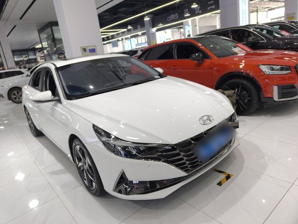 Hyundai Elantra 2022, 37000 км, за 11184 USD - фото 26