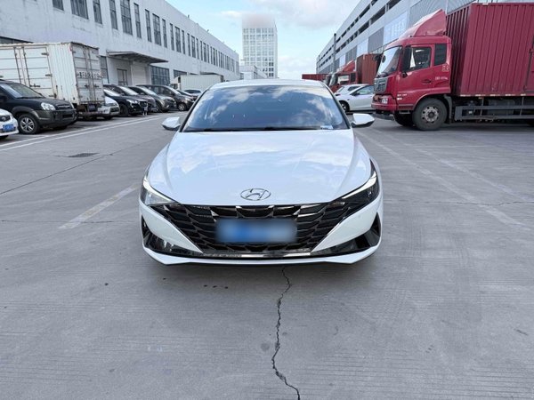 Hyundai Elantra 2022, 37000 км, за 11184 USD - фото 35
