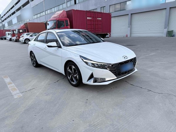 Hyundai Elantra 2022, 37000 км, за 11184 USD - фото 38
