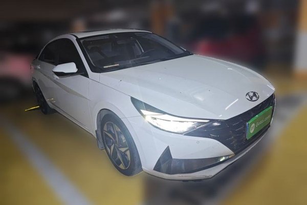 Hyundai Elantra 2022, 60500 км, за 9513 USD