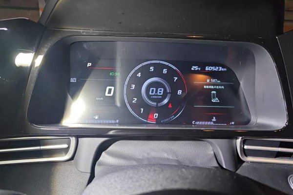 Hyundai Elantra 2022, 60500 км, за 9513 USD - фото 12
