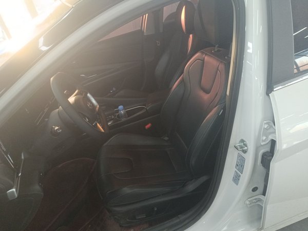 Hyundai Elantra 2022, 67300 км, за 10592 USD - фото 16