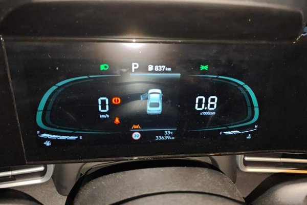 Hyundai Elantra 2023, 33600 км, за 12008 USD - фото 8