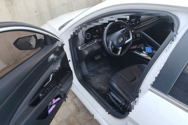 Hyundai Elantra 2023, 38000 км, за 12985 USD - фото 19