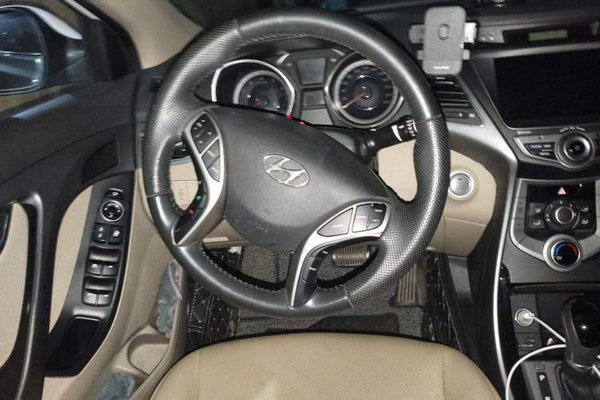 Hyundai Elantra (5th Generation 2015, 98800 км, за 4399 USD - фото 10