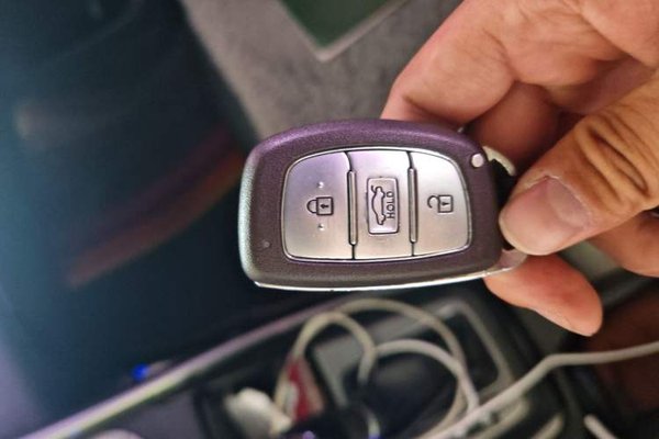 Hyundai Elantra (5th Generation 2016, 160900 км, за 5919 USD - фото 17