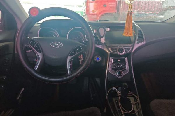 Hyundai Elantra (5th Generation 2016, 160900 км, за 5919 USD - фото 18