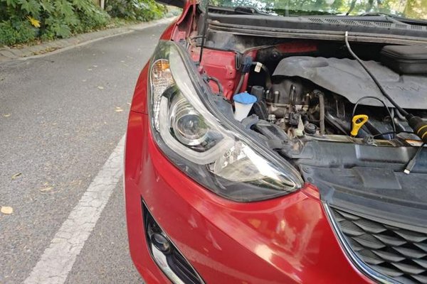 Hyundai Elantra (5th Generation 2016, 115000 км, за 5929 USD - фото 7