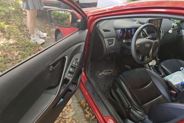 Hyundai Elantra (5th Generation 2016, 115000 км, за 5929 USD - фото 19