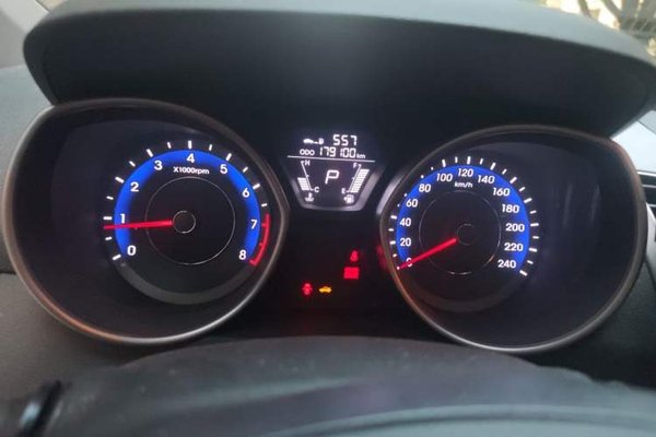 Hyundai Elantra (5th Generation 2016, 179100 км, за 3951 USD - фото 13