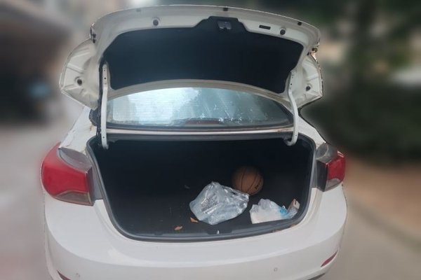 Hyundai Elantra (5th Generation 2016, 179100 км, за 3951 USD - фото 21